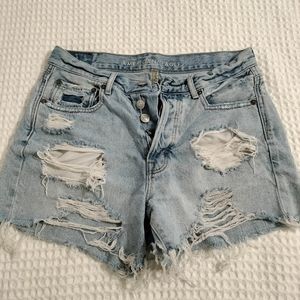 AE 90s boyfriend shorts